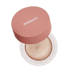 Minori Cream Highlighter in colour Champagne